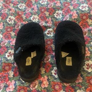 Ugh slipper clogs